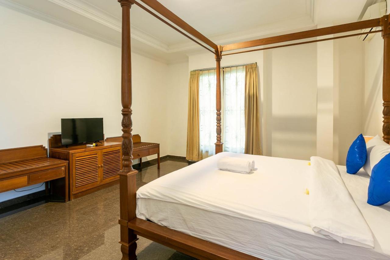 Starloka Saba Bali Hotel 博拉巴图 外观 照片