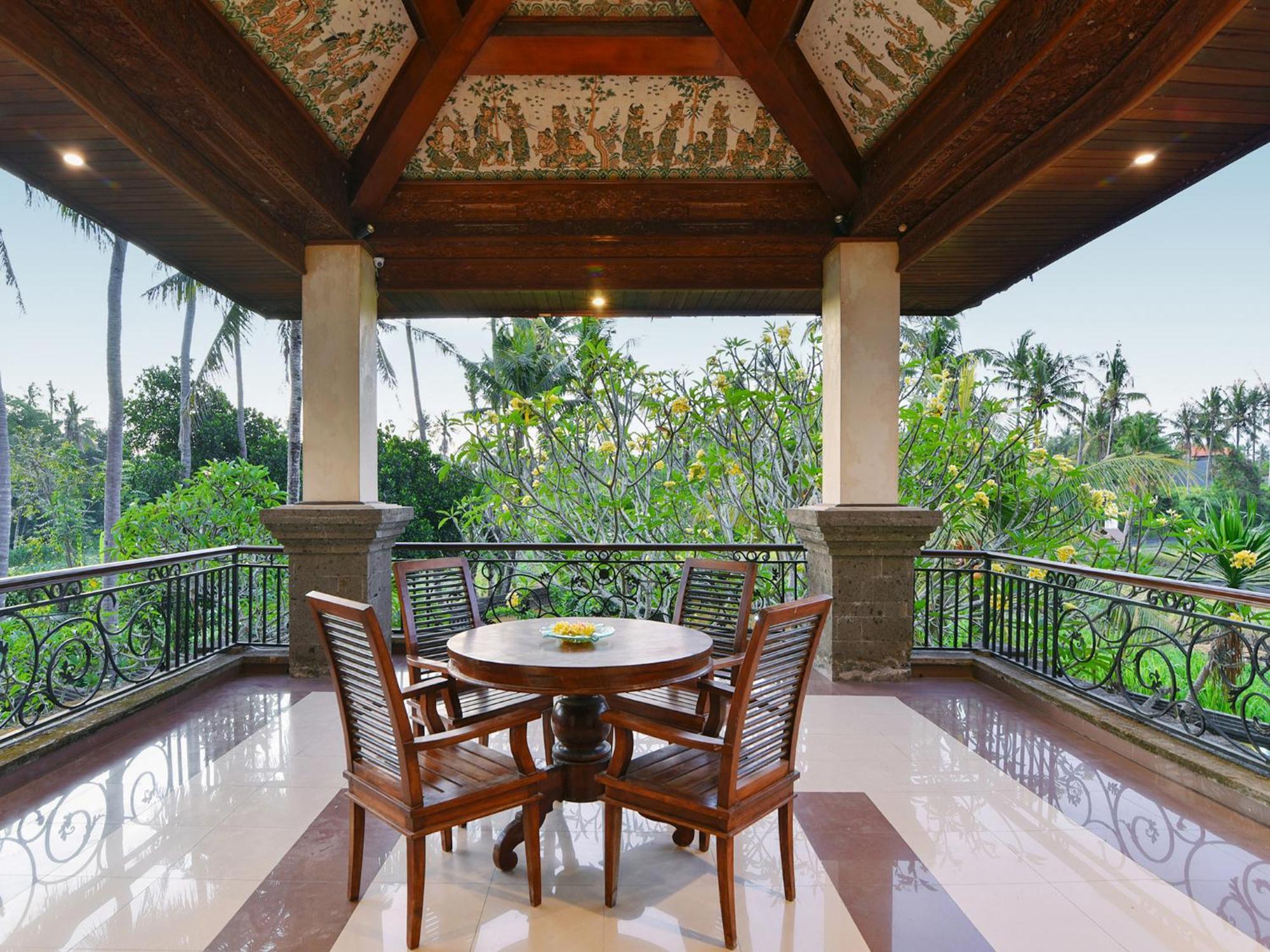 Starloka Saba Bali Hotel 博拉巴图 外观 照片